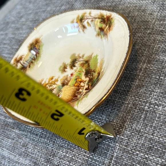 Alfred Meakin Vintage Scenic Porcelain Bowl with Gold Trim - Picture 4 of 8